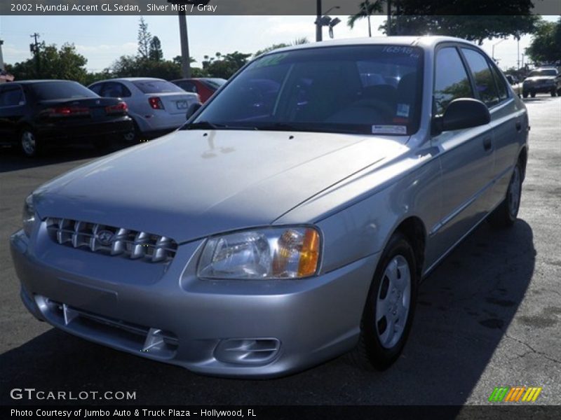 Silver Mist / Gray 2002 Hyundai Accent GL Sedan