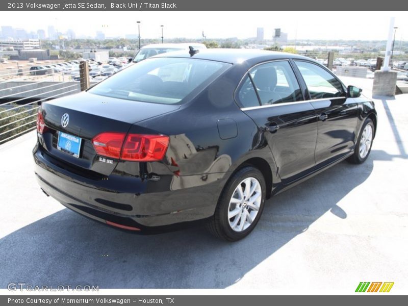 Black Uni / Titan Black 2013 Volkswagen Jetta SE Sedan