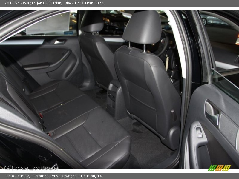 Black Uni / Titan Black 2013 Volkswagen Jetta SE Sedan