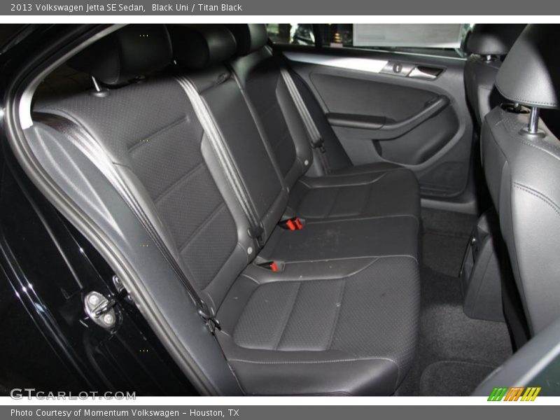 Black Uni / Titan Black 2013 Volkswagen Jetta SE Sedan