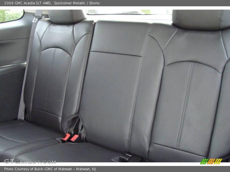 Quicksilver Metallic / Ebony 2009 GMC Acadia SLT AWD