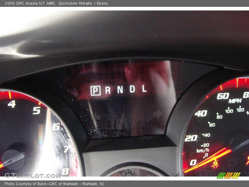 Quicksilver Metallic / Ebony 2009 GMC Acadia SLT AWD