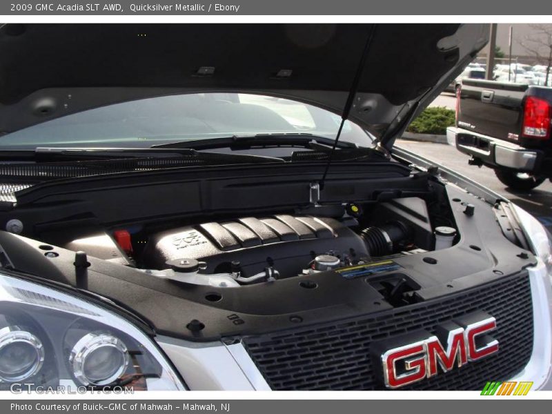 Quicksilver Metallic / Ebony 2009 GMC Acadia SLT AWD