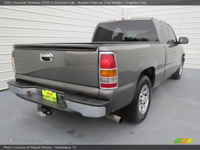 Medium Charcoal Gray Metallic / Graphite Gray 2002 Chevrolet Silverado 1500 LS Extended Cab