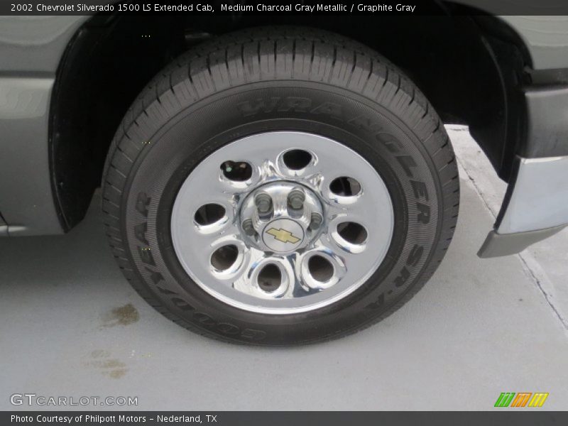 Medium Charcoal Gray Metallic / Graphite Gray 2002 Chevrolet Silverado 1500 LS Extended Cab