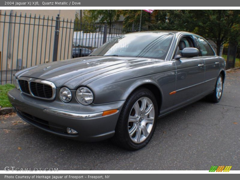Quartz Metallic / Dove 2004 Jaguar XJ XJ8