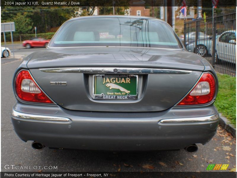 Quartz Metallic / Dove 2004 Jaguar XJ XJ8