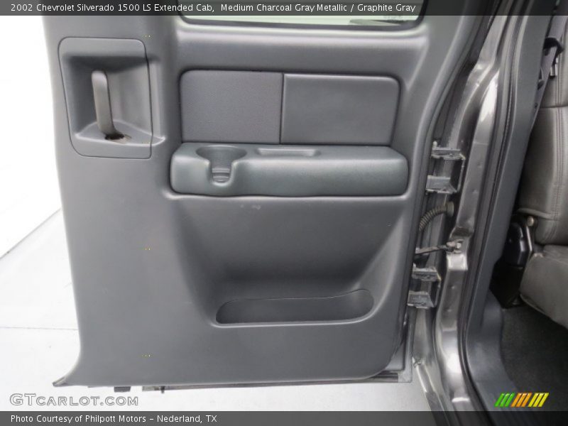 Medium Charcoal Gray Metallic / Graphite Gray 2002 Chevrolet Silverado 1500 LS Extended Cab