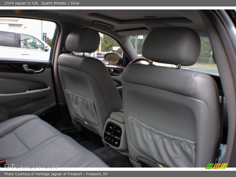 Quartz Metallic / Dove 2004 Jaguar XJ XJ8