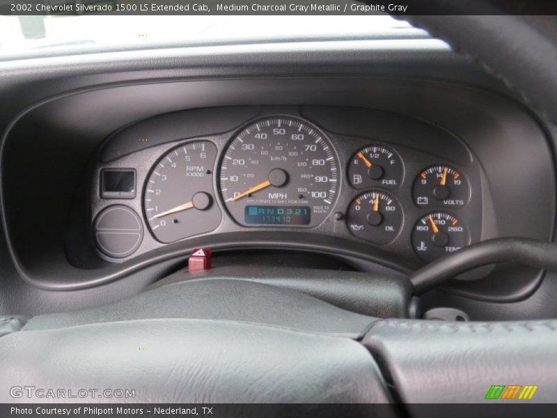 Medium Charcoal Gray Metallic / Graphite Gray 2002 Chevrolet Silverado 1500 LS Extended Cab