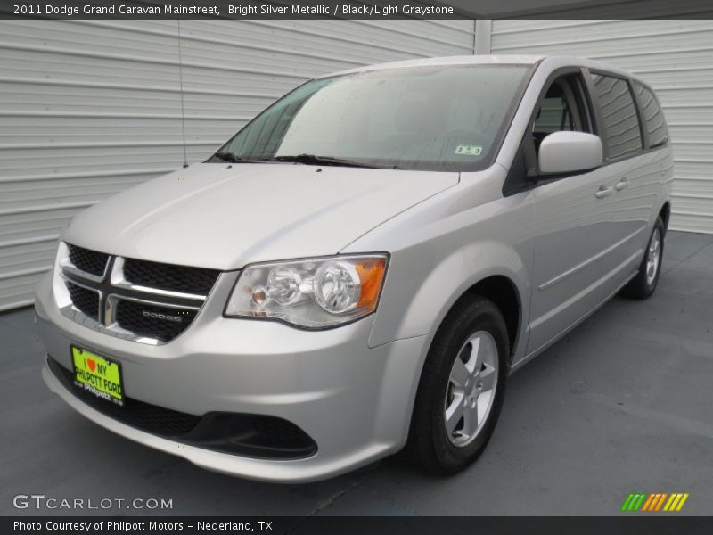 Bright Silver Metallic / Black/Light Graystone 2011 Dodge Grand Caravan Mainstreet