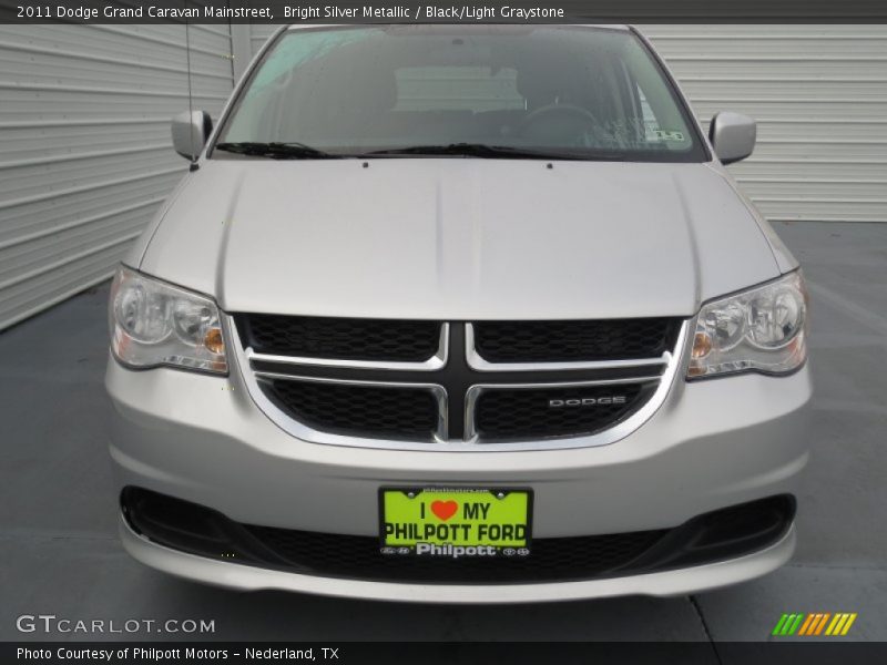 Bright Silver Metallic / Black/Light Graystone 2011 Dodge Grand Caravan Mainstreet