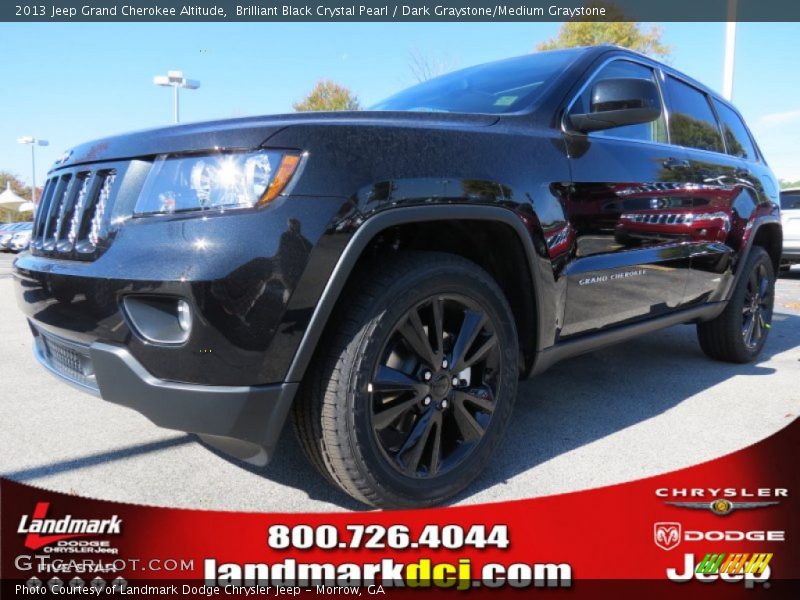 Brilliant Black Crystal Pearl / Dark Graystone/Medium Graystone 2013 Jeep Grand Cherokee Altitude