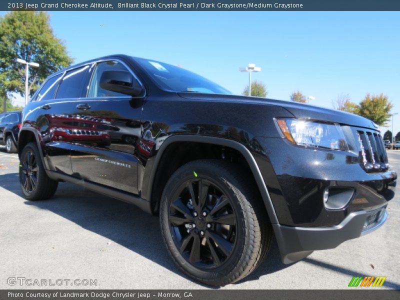 Brilliant Black Crystal Pearl / Dark Graystone/Medium Graystone 2013 Jeep Grand Cherokee Altitude