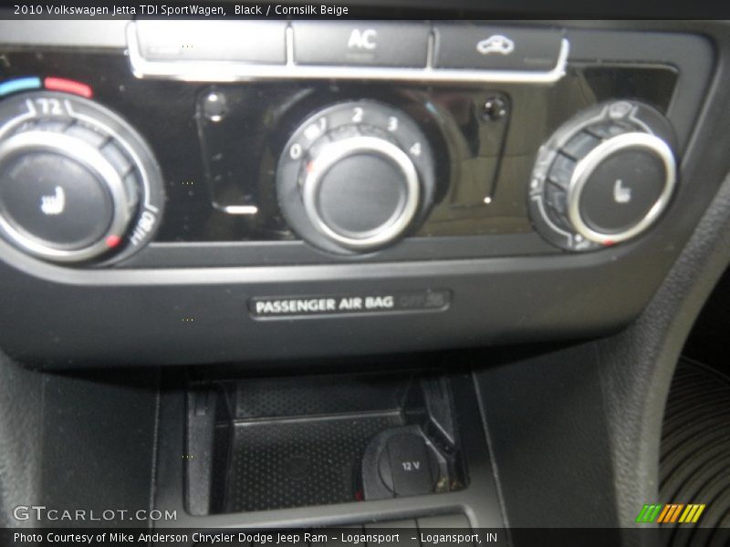 Black / Cornsilk Beige 2010 Volkswagen Jetta TDI SportWagen
