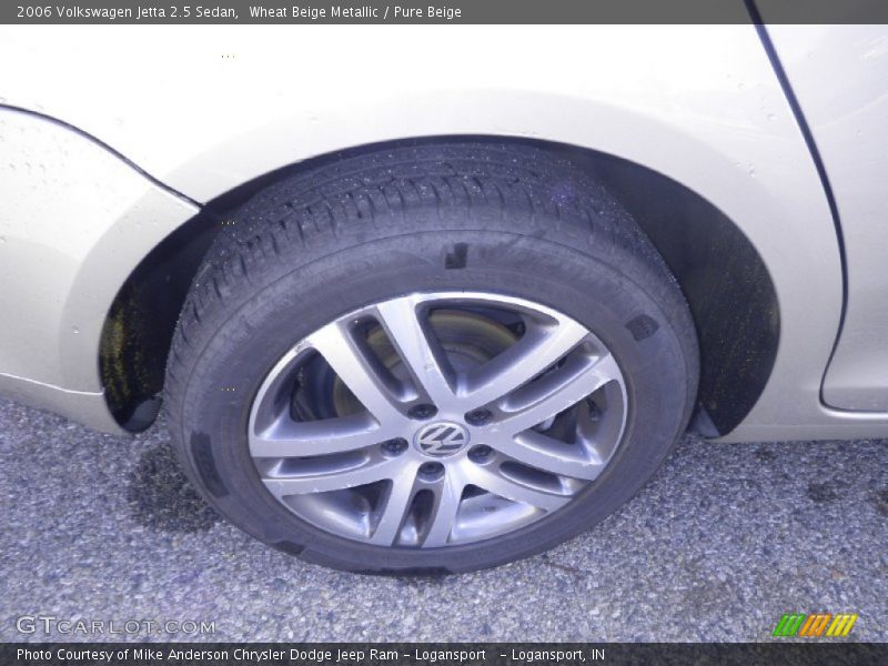 Wheat Beige Metallic / Pure Beige 2006 Volkswagen Jetta 2.5 Sedan