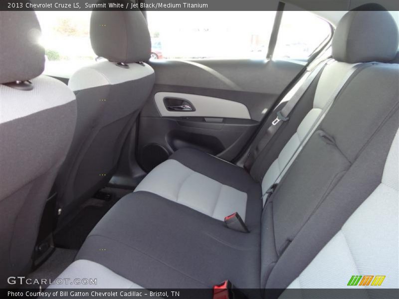 Summit White / Jet Black/Medium Titanium 2013 Chevrolet Cruze LS