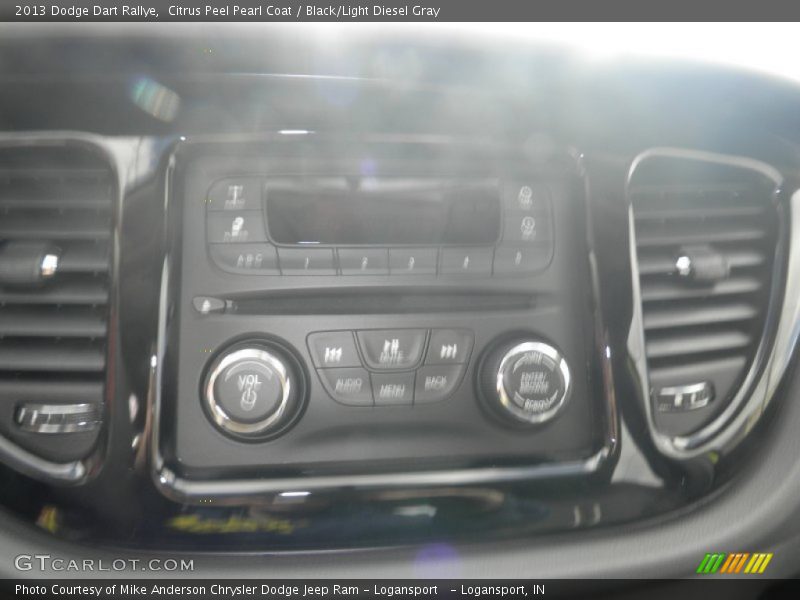 Citrus Peel Pearl Coat / Black/Light Diesel Gray 2013 Dodge Dart Rallye