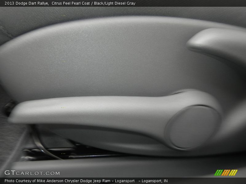 Citrus Peel Pearl Coat / Black/Light Diesel Gray 2013 Dodge Dart Rallye