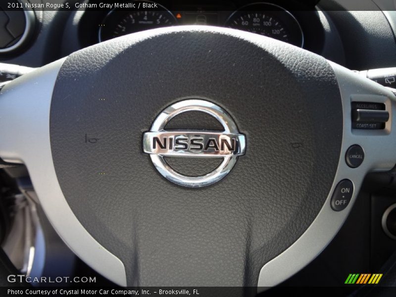 Gotham Gray Metallic / Black 2011 Nissan Rogue S