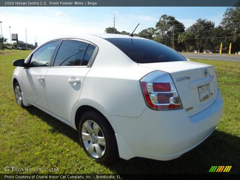 Fresh Powder White / Beige 2009 Nissan Sentra 2.0