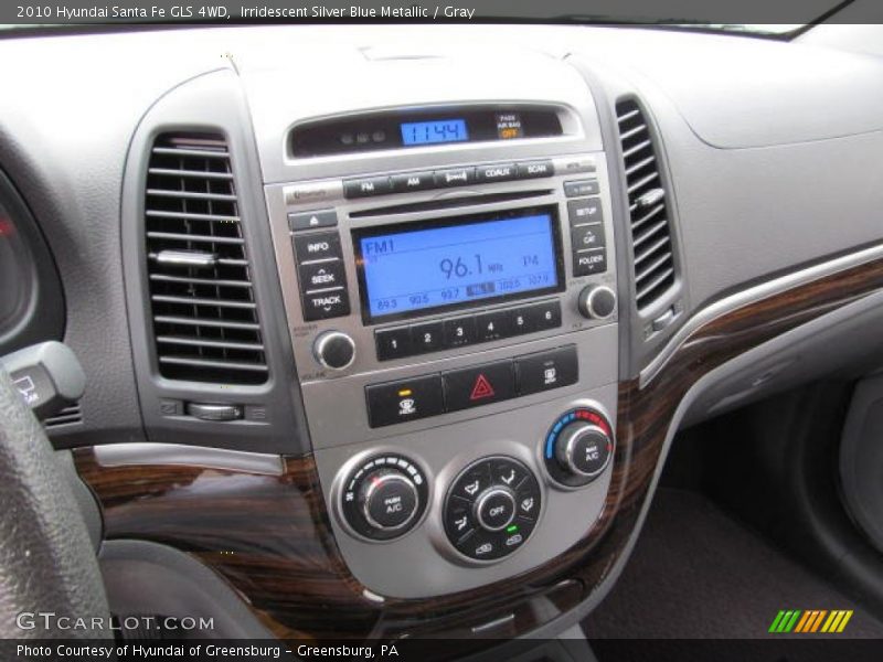 Irridescent Silver Blue Metallic / Gray 2010 Hyundai Santa Fe GLS 4WD