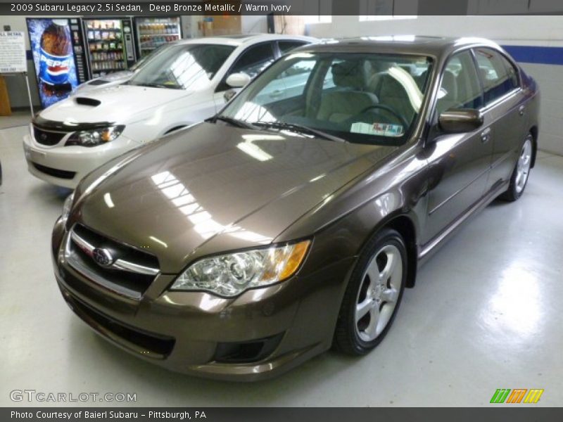 Deep Bronze Metallic / Warm Ivory 2009 Subaru Legacy 2.5i Sedan