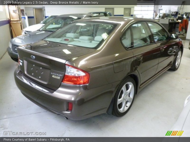 Deep Bronze Metallic / Warm Ivory 2009 Subaru Legacy 2.5i Sedan