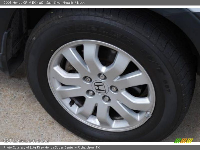 Satin Silver Metallic / Black 2005 Honda CR-V EX 4WD