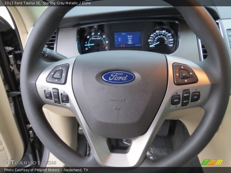  2013 Taurus SE Steering Wheel
