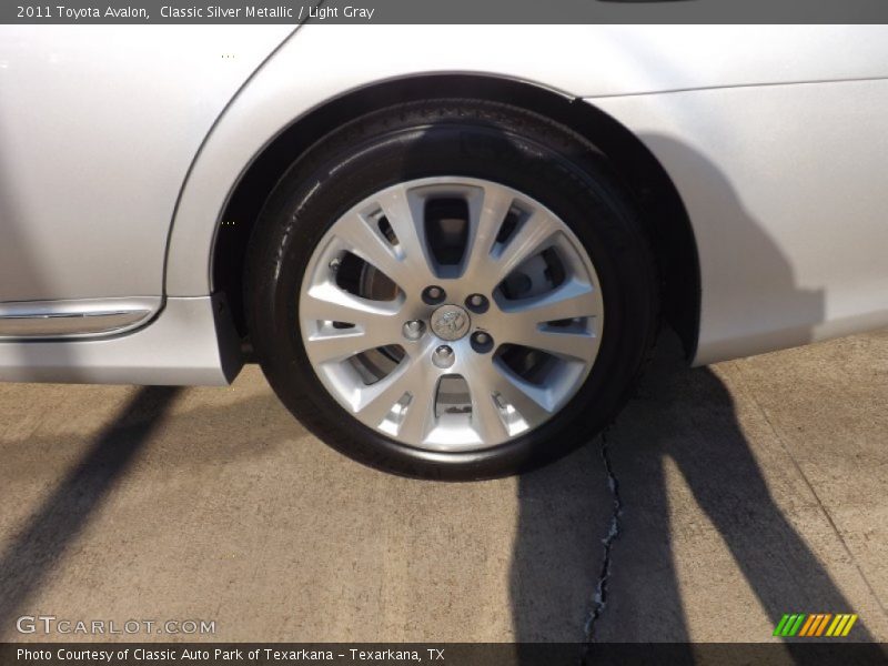 Classic Silver Metallic / Light Gray 2011 Toyota Avalon