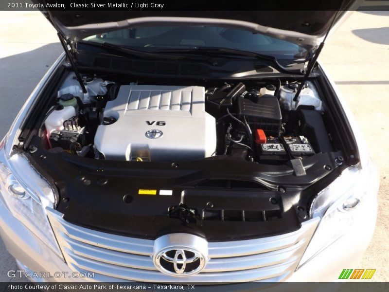 Classic Silver Metallic / Light Gray 2011 Toyota Avalon