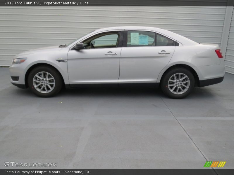 Ingot Silver Metallic / Dune 2013 Ford Taurus SE