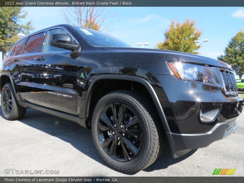 Brilliant Black Crystal Pearl / Black 2013 Jeep Grand Cherokee Altitude