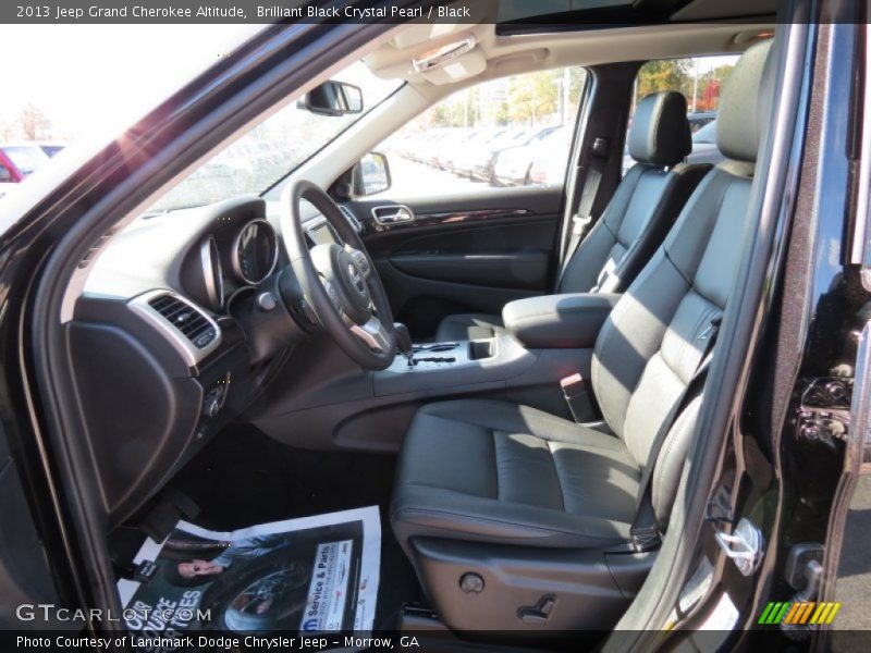 Brilliant Black Crystal Pearl / Black 2013 Jeep Grand Cherokee Altitude