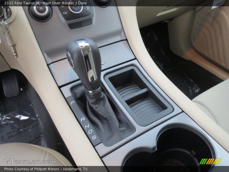 Ingot Silver Metallic / Dune 2013 Ford Taurus SE
