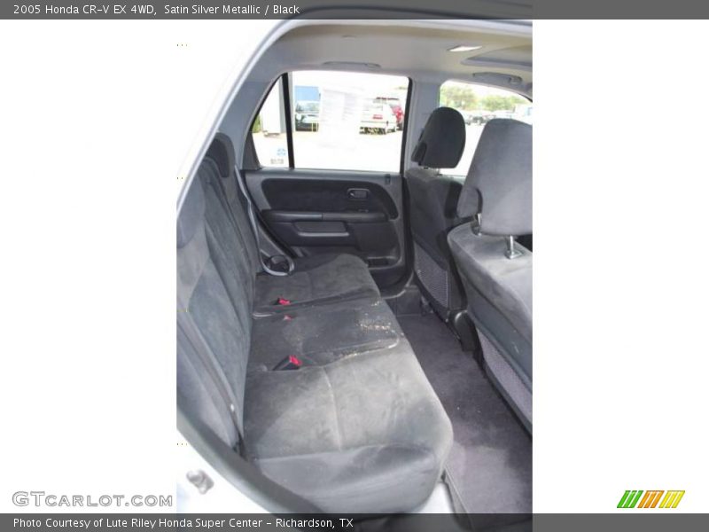 Satin Silver Metallic / Black 2005 Honda CR-V EX 4WD