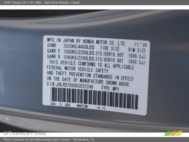 Satin Silver Metallic / Black 2005 Honda CR-V EX 4WD