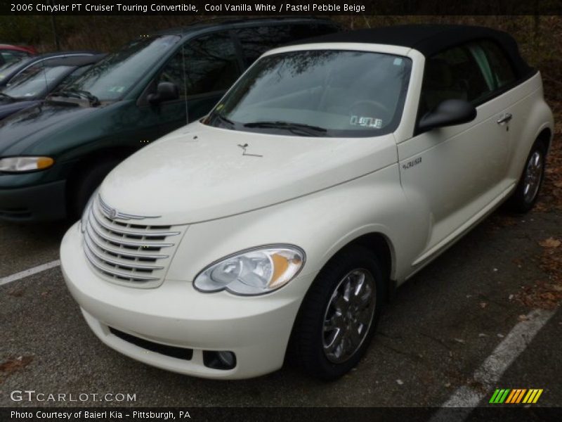 Cool Vanilla White / Pastel Pebble Beige 2006 Chrysler PT Cruiser Touring Convertible