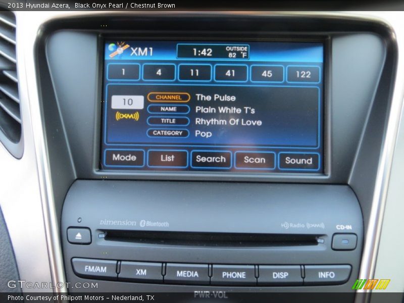 Audio System of 2013 Azera 