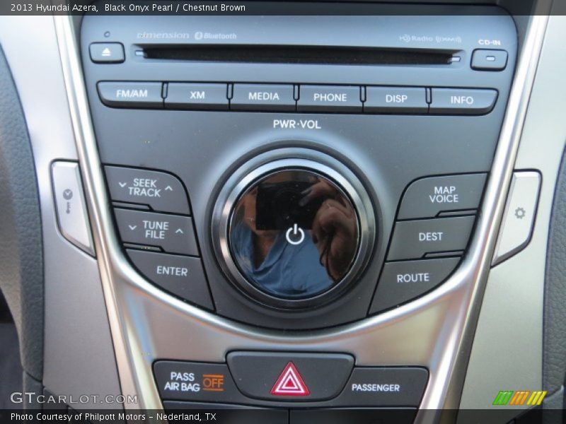 Controls of 2013 Azera 