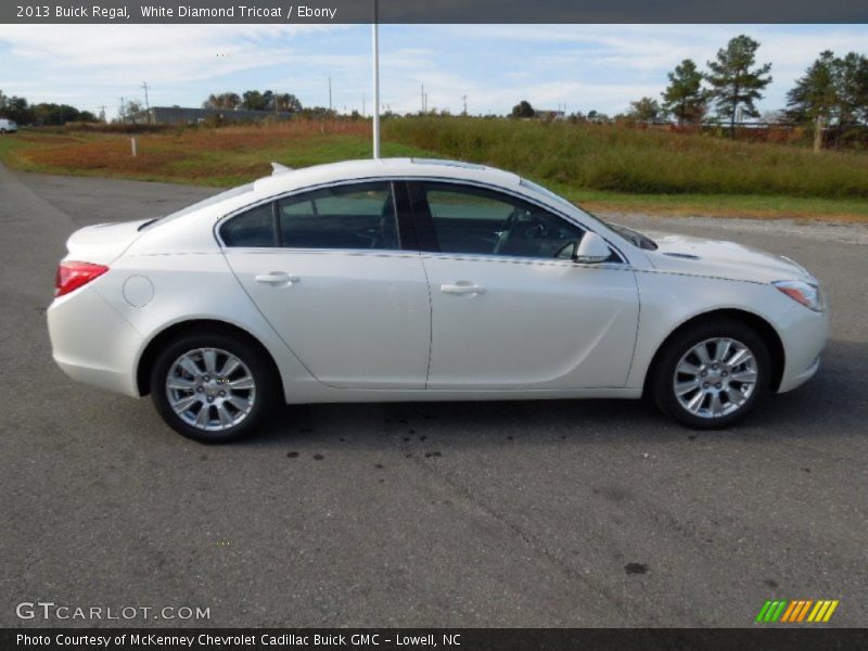 White Diamond Tricoat / Ebony 2013 Buick Regal