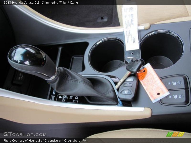 Shimmering White / Camel 2013 Hyundai Sonata GLS