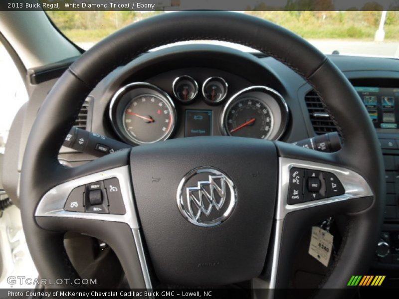 White Diamond Tricoat / Ebony 2013 Buick Regal