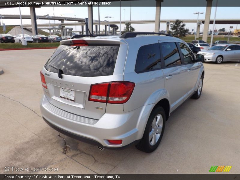 Bright Silver Metallic / Black 2011 Dodge Journey Mainstreet