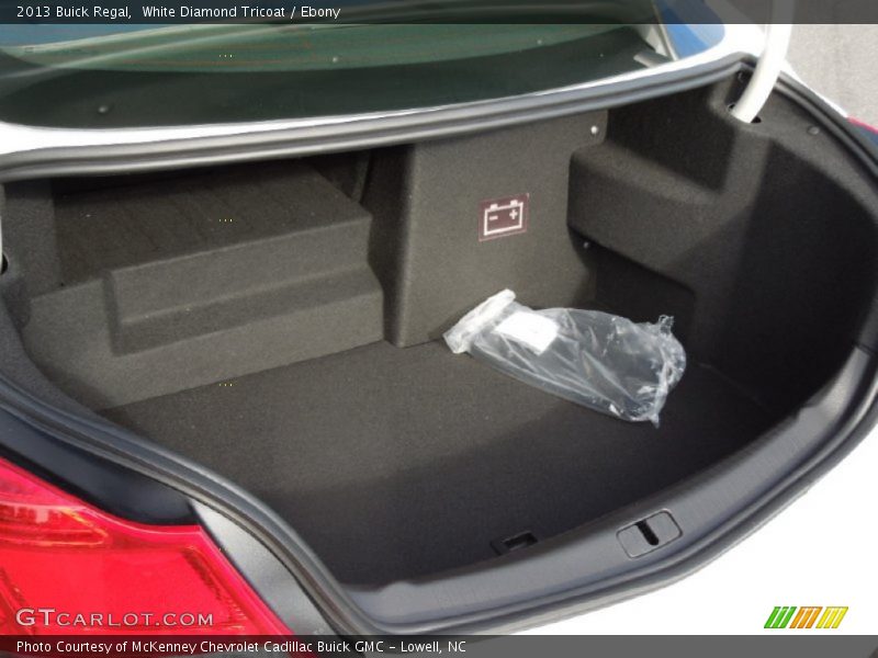  2013 Regal  Trunk
