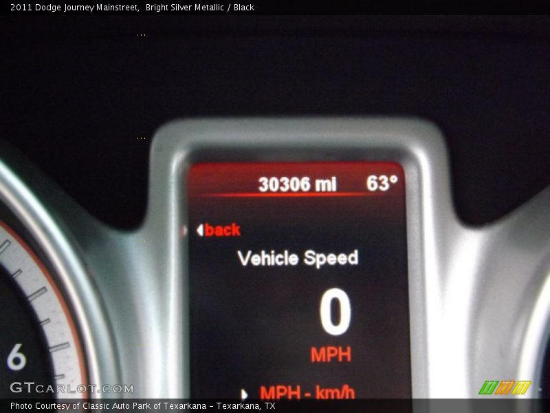 Bright Silver Metallic / Black 2011 Dodge Journey Mainstreet