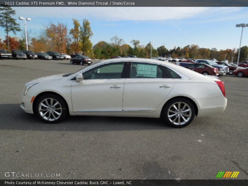 White Diamond Tricoat / Shale/Cocoa 2013 Cadillac XTS Premium FWD