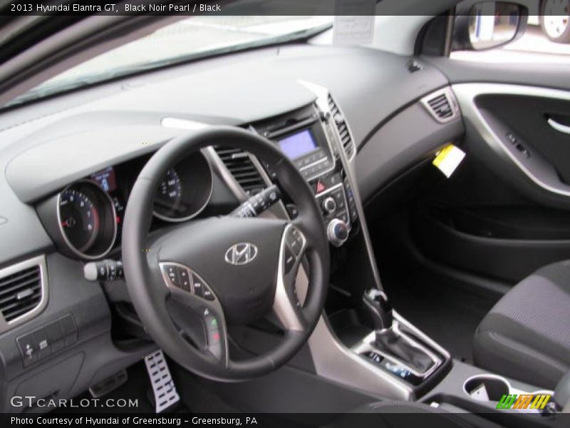 Black Noir Pearl / Black 2013 Hyundai Elantra GT