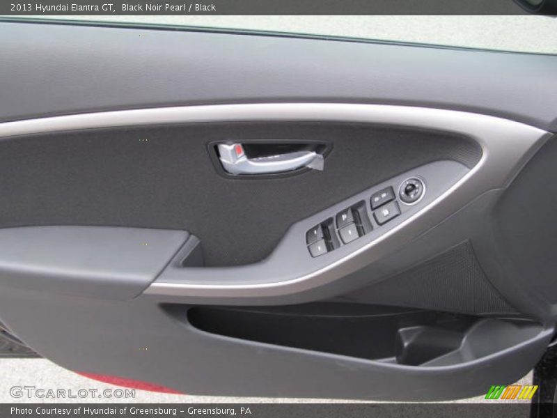 Black Noir Pearl / Black 2013 Hyundai Elantra GT